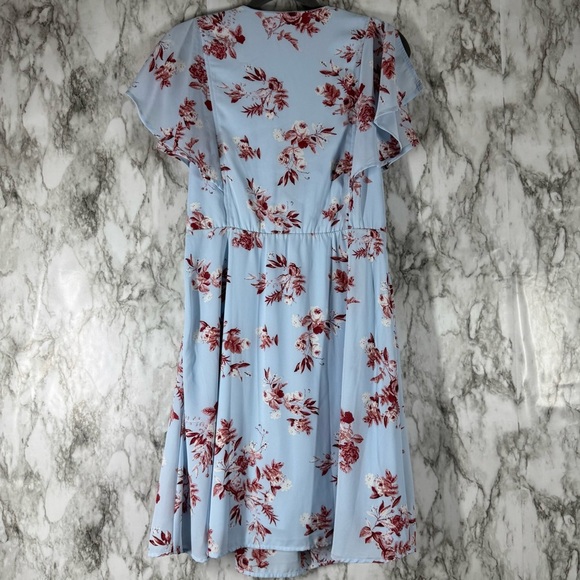 Express Floral Twist Front Flutter Sleeve Dress Size Small V Neck - Picture 2 of 6